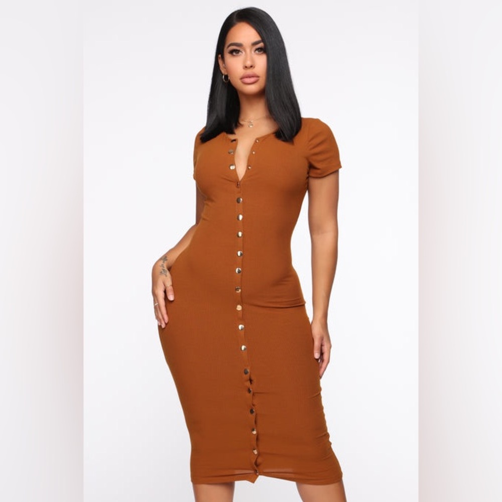 Fashion Nova Rust Brown Ribbed Button Front Bodycon Midi Dress | Medium